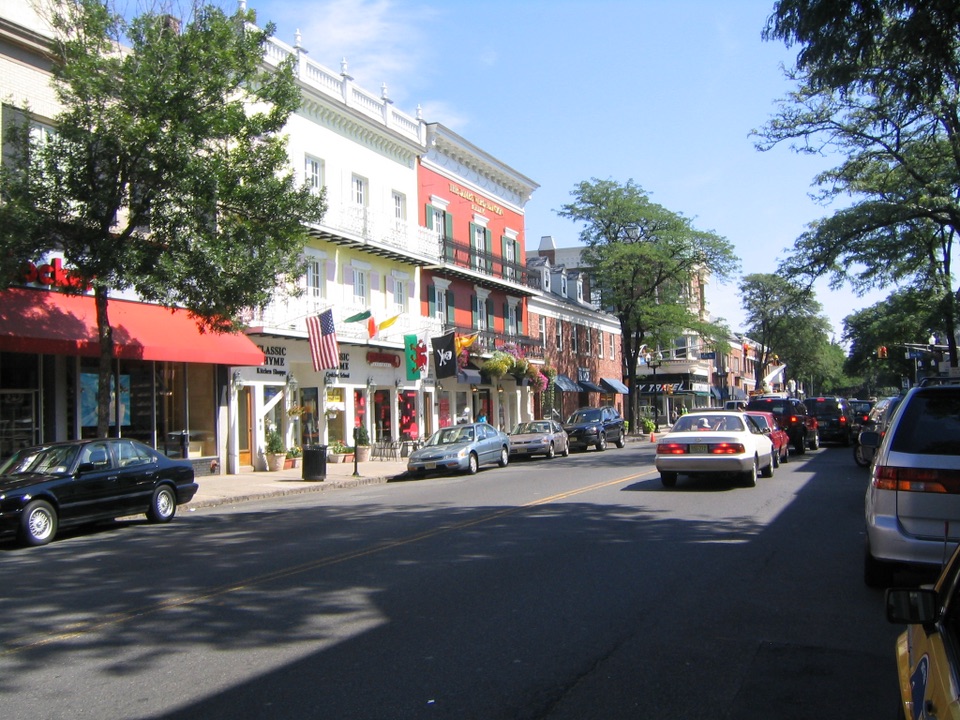Downtown Westfield, Union County NJ — shops and restaurants on East Broad Street